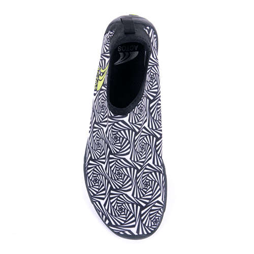 *In Stock*Kids Aqua Shoes | Fitness | Flexible | water shoes , beach shoes multifunctional