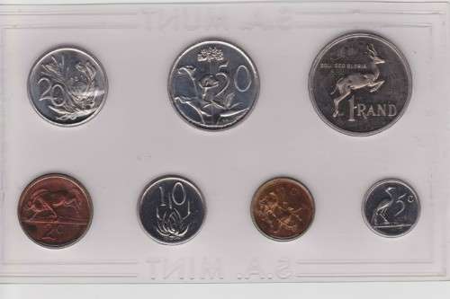 1987 UNC Mint coin Set. CRAZY R1 START