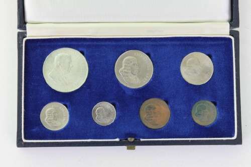 1967 UNC coin set in blue proof case. Afrikaans. R1 start