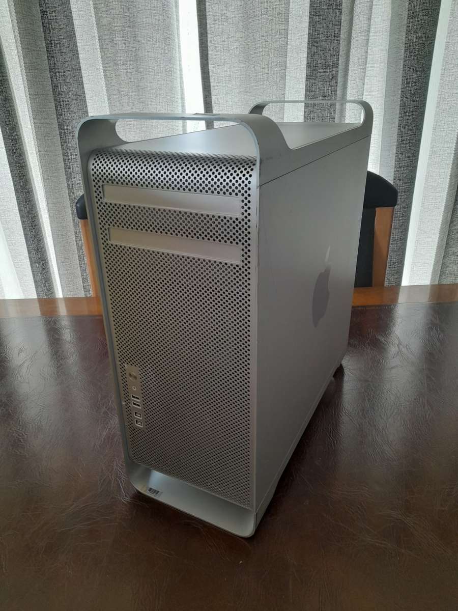 APPLE Mac Pro 12 CORE 24 THREAD, 24GB RAM, DUAL CPU, AMD GPU, 2TB.