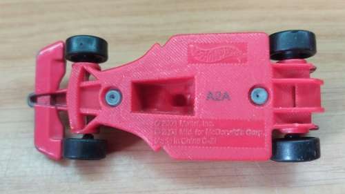 Hotwheels: Mcdonald F1 Race Car C-ZI Model 2003