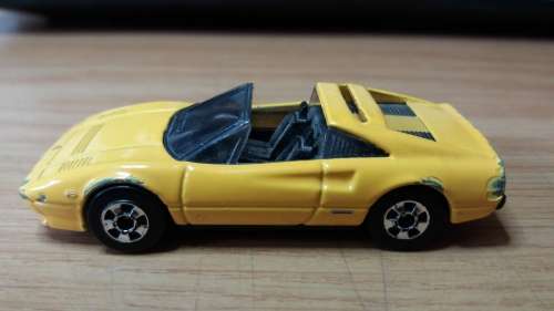 Hotwheels: Ferrari 308 GTS Quattrovalvole (2012 Ferrari 5 Pack)