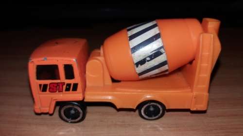 Express Wheels: Cement Mixer - (Mighty Machines) Die Cast Model