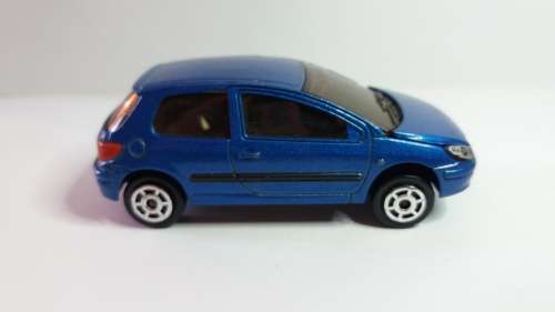 Majorette: Peugeot 307 - Moving Parts