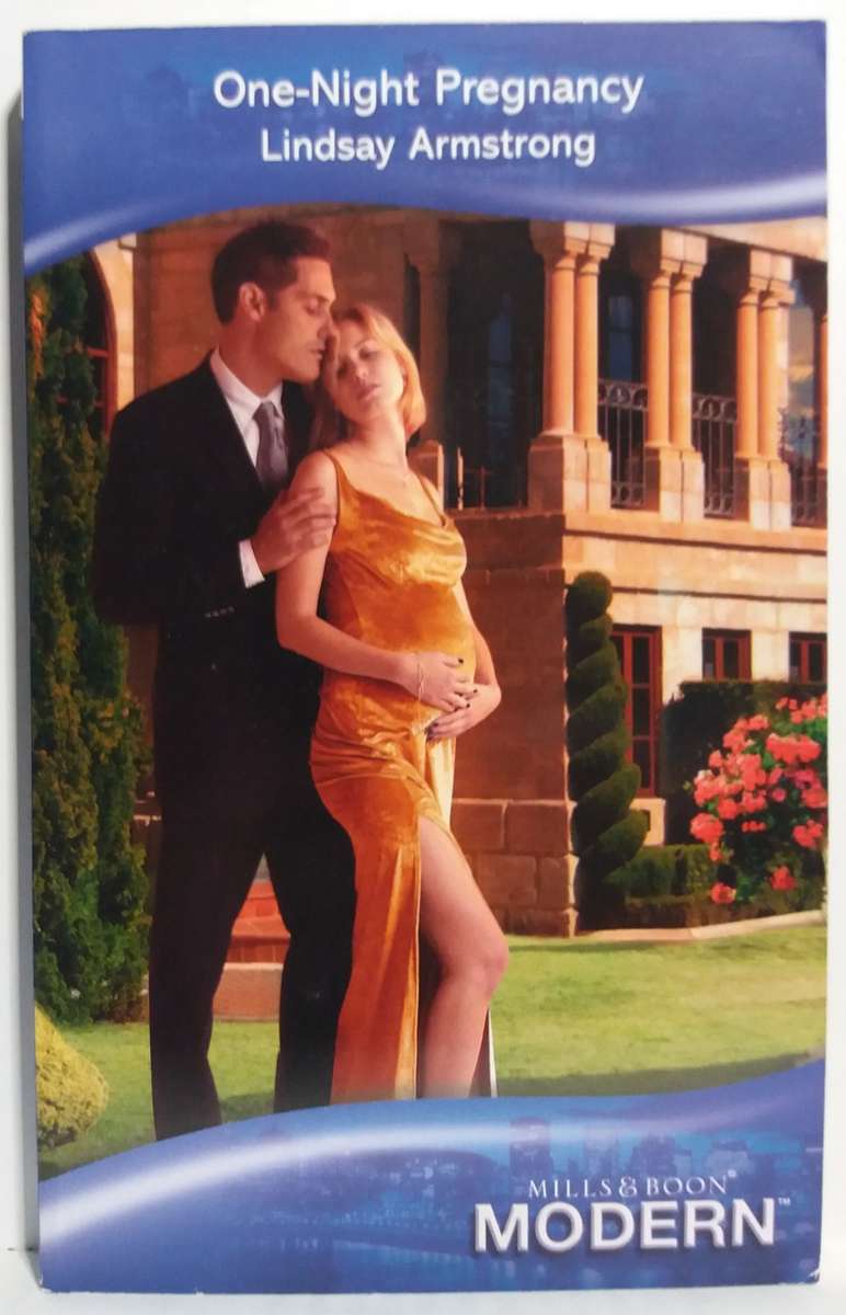 Mills & Boon: One-night Pregnancy - Lindsay Armstrong (Small Paperback)