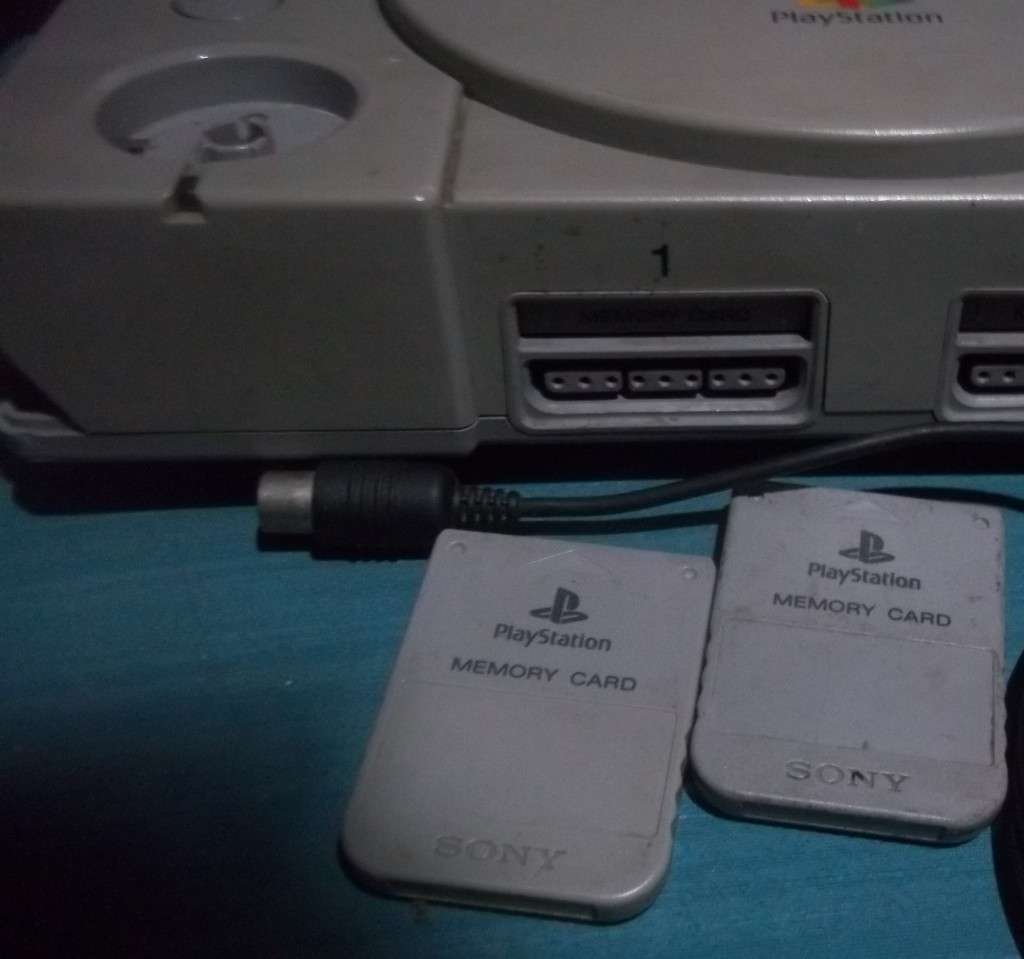 **PSX/PS1 BUNDLE** PSX PHAT CONSOLE / INTERACT V3 RACING WHEEL / 5x GAMES / 2x M CARDS