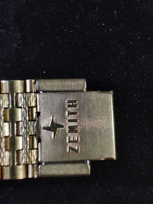 Rare Zenith Respirator `Kennedy` in outstanding condition