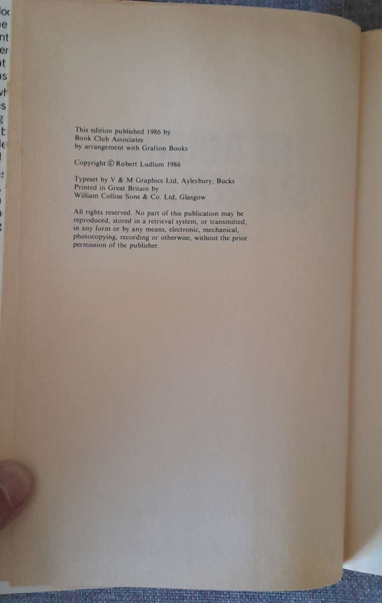 The Bourne Supremacy - Robert Ludlum 1986 UK first edition Hardcover