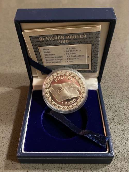 Stunning RSA 1996 Constitution Silver Protea R1