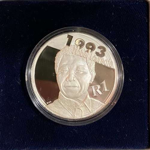 Stunning RSA 2007 Mandela Silver Protea R1 (Original Casing)