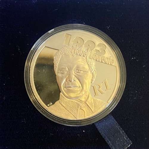 Stunning RSA 2007 Mandela Silver Protea R1 (Original Casing)