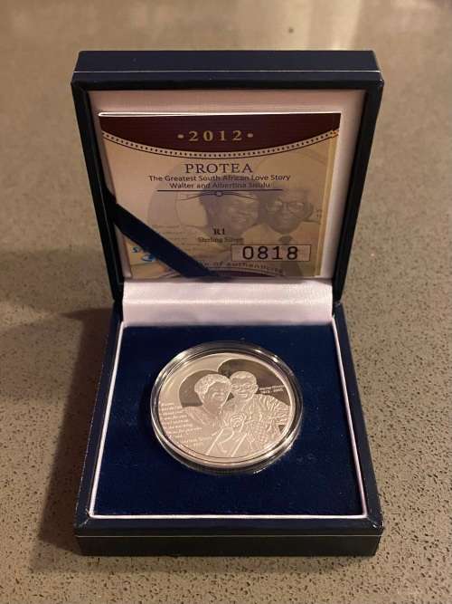 Stunning Proof RSA 2012 Sisulus Silver Protea R1