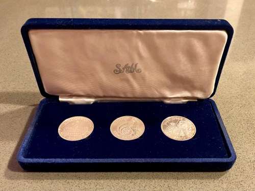 Beautiful Set of RSA 1988 Silver Proof R1s