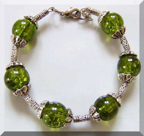 MUST HAVE FOR SUMMER!!! STYLISH BRACELET WITH VIBRANT GLASS AND TIBETAN SILVER BEADS