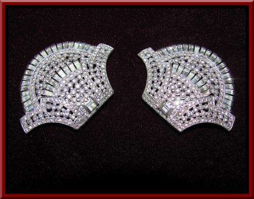 EXQUISITE!!! LADIES LOVELY LARGE VINTAGE MARCASITE EARINGS HIGHLY DETAILED!!!!