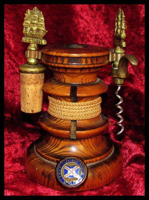 UNION CASTLE!! CAPETOWN CASTLE RMMV VICTORY CORK & CORK SCREW SET ON BOLLARD WITH BRASS HANDLES