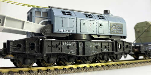 FLEISCHMANN RAILROAD CRANE SET (HO)