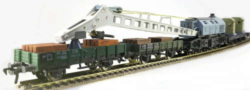 FLEISCHMANN RAILROAD CRANE SET (HO)