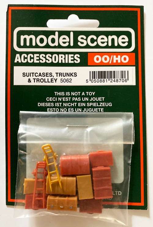 SUITCASES, TRUNKS & TROLLEY (HO)