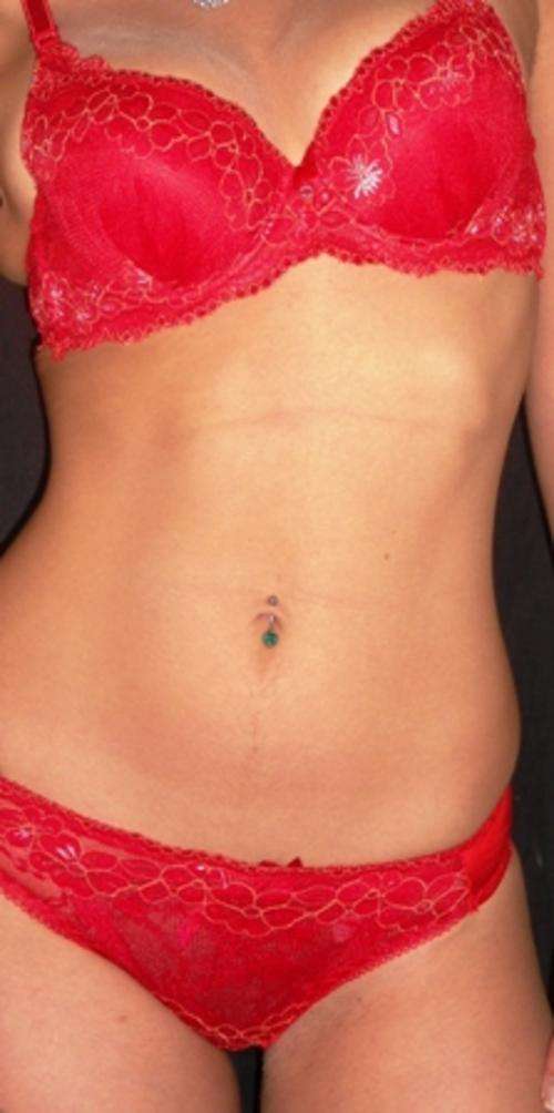 SEXY RED PADDED BRA SET WITH YELLOW ROSE EMBROIDERY!!! 32A. Panty small