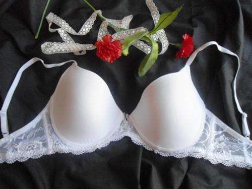 SEXY WHITE LACEY BRA!! 36DD