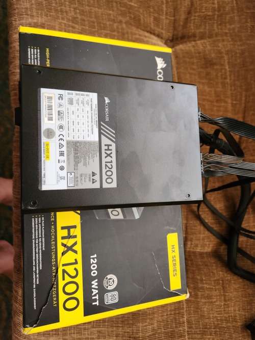 HX Series HX1200  1200 Watt 80 PLUS® PLATINUM Certified Fully Modular PSU