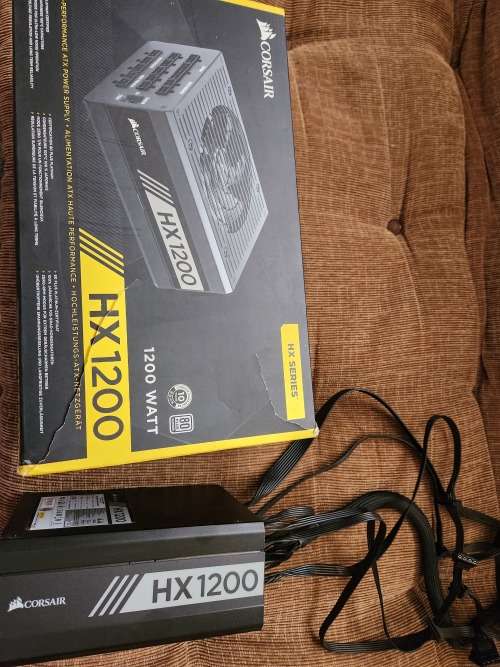 HX Series HX1200  1200 Watt 80 PLUS® PLATINUM Certified Fully Modular PSU