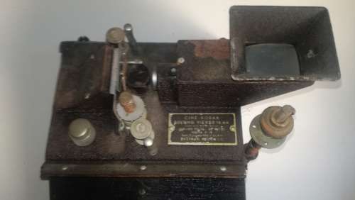 Vintage Cine-Kodak Senior Editor for 16mm Film and Rollers  1940`s