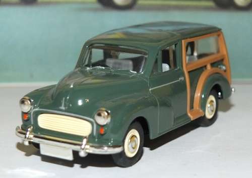 LLEDO VANGUARDS 1:43 MORRIS MINOR TRAVELLER  ALMOND GREEN VA10002 MIB.