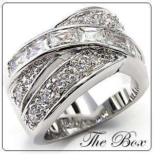 THICK BAND RING INLAYED WITH SIMULATED DIAMOND SIZE 8