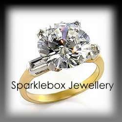 ***~BUY IT NOW~***PRINCESS CUT PRONG SET SIMULATED DIAMOND BAND RING SIZE 8~