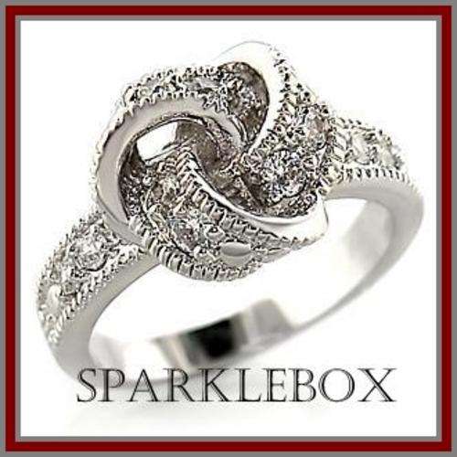 ~FUNKY TWISTED SIMULATED DIAMOND BAND RING SIZE SIZE 6***~