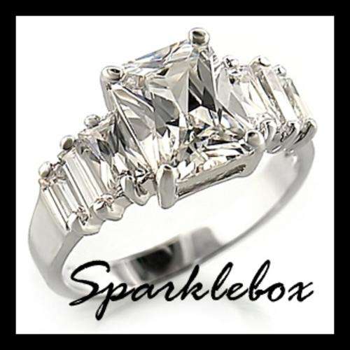 **2ct Emerald Cut CZ Band Ring**SIZE 6