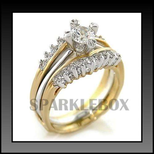 ***NEW STOCK R95 STARTING PRICE ***ELEGANT 2PC Wedding/ Engagment Simulated Diamond Ring Set**SIZE 7