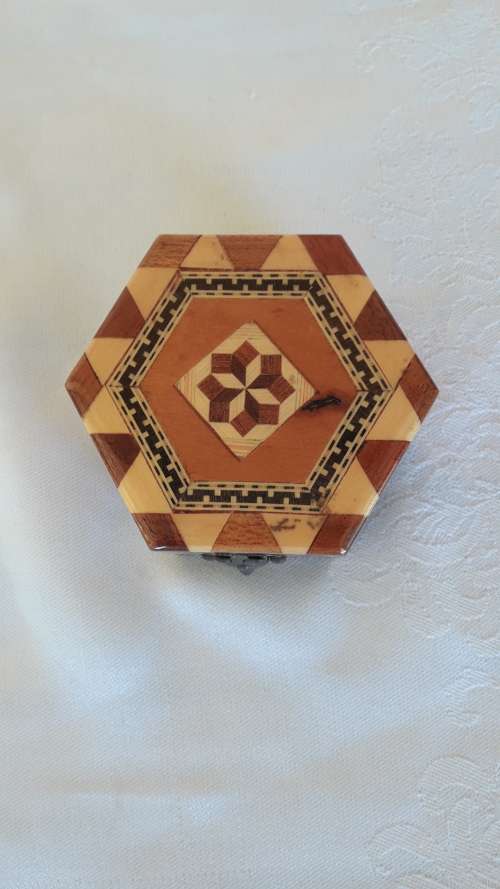 A collection of assorted trinket boxes