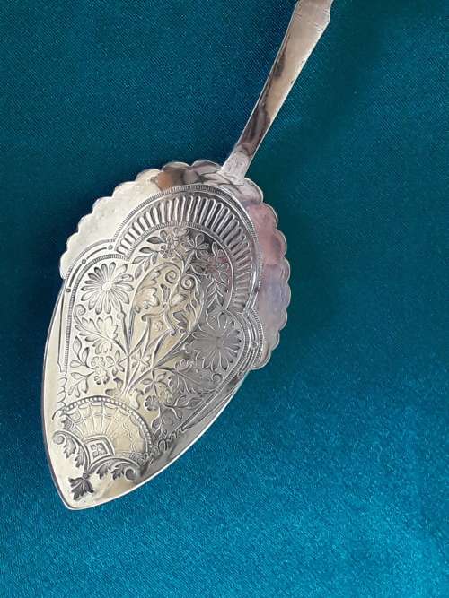 A stunning bone handle utensil