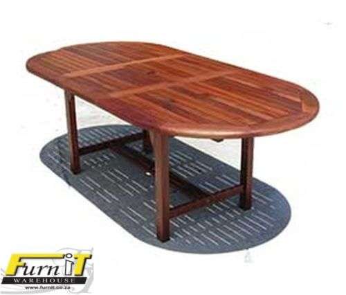 Oval Extendable Table 160 / 210 - Hardwood - Outdoor