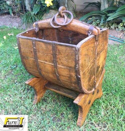 Antique Water-well BUCKET with stand - Oak & Metal - UNIQUE Africana - Great Condition