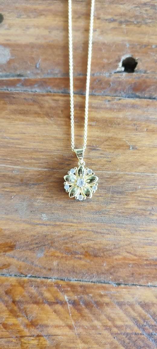 Gold Necklace - Just Beautiful!