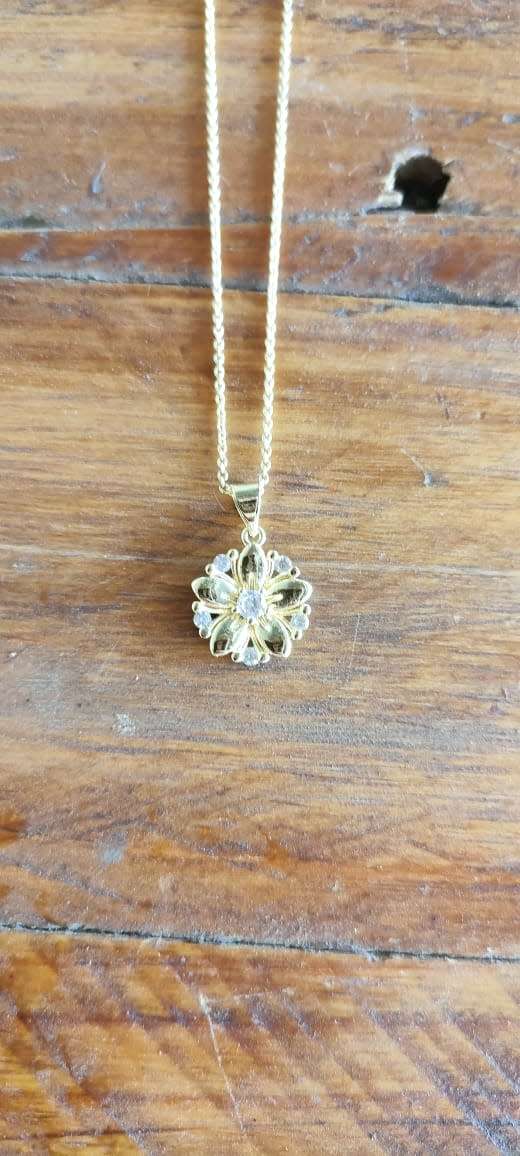 Gold Necklace - Just Beautiful!