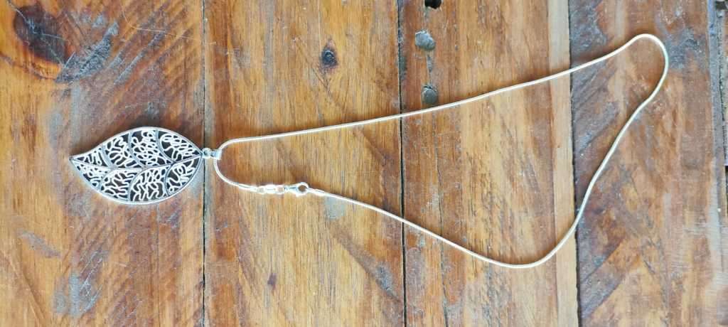 Necklace and Earing Set - Unique