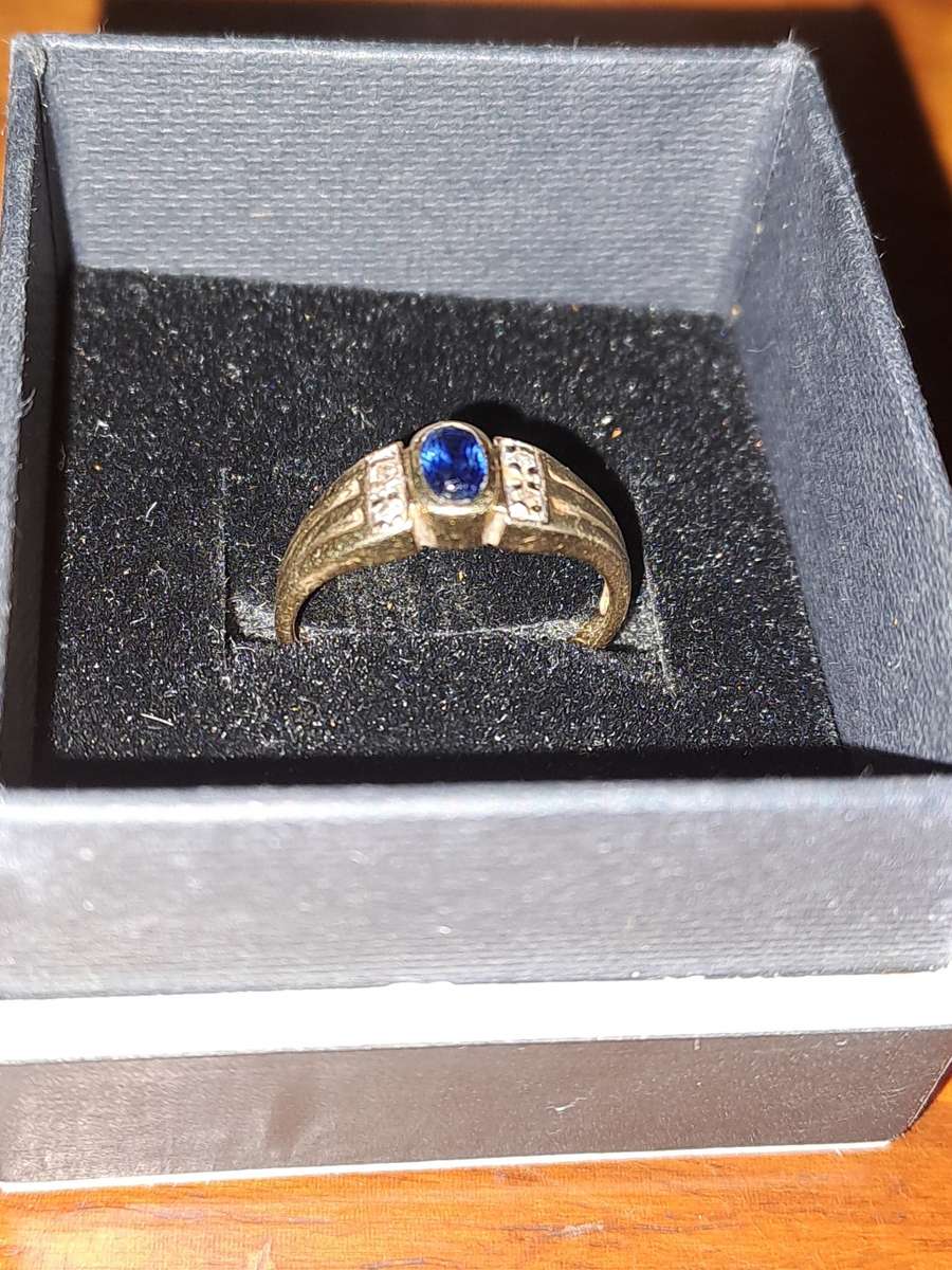 9ct Gold Ring with Natural Diamonds and Blue Stone