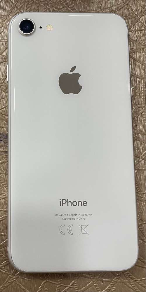 IPHONE 8 64GB