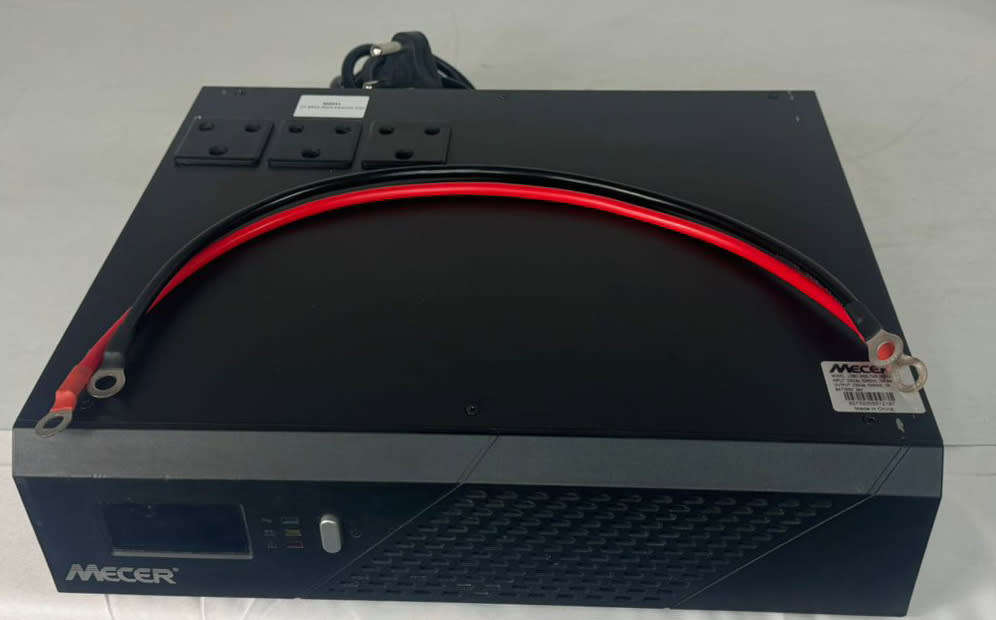 Mecer 2400VA Inverter Charger (UPS) - Refurbished, LCD Display, 24V, Batteries Not Included'