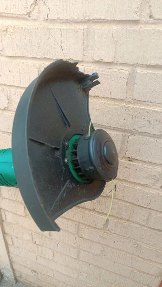 Heavy duty electric lawnmovwer and electric trimmer combo