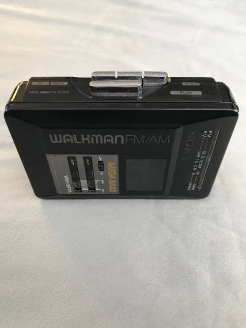 Sony walkman mega bass***