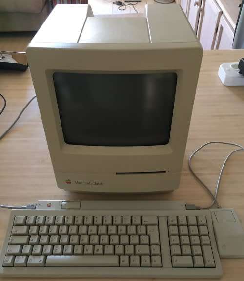 Macintosh Classic Personal Computer