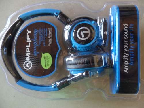 Foldable Headphone with Microphone !! Great for Teenagers...AMPLIFY YOUR LIFE