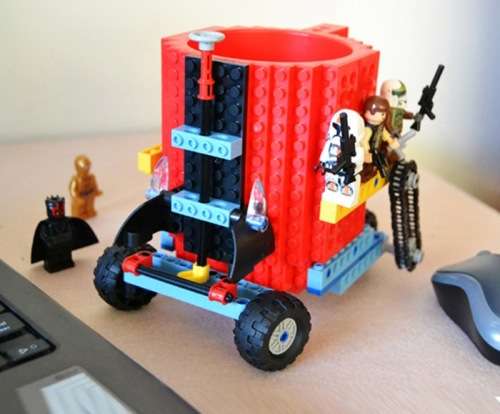 Build-On Brick Mug....LATEST KIDS CRAZE !!!!