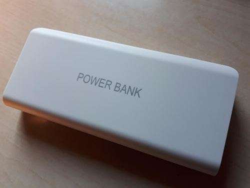 SMART POWER BANK WITH 4 in 1 SPLITTER CABLE - 20000 mAh